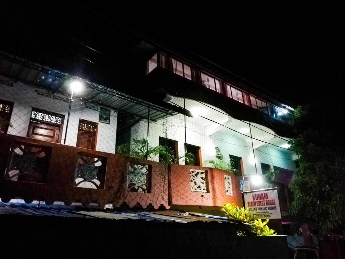 Kunam Beach Rest Inn Batticaloa Exterior photo